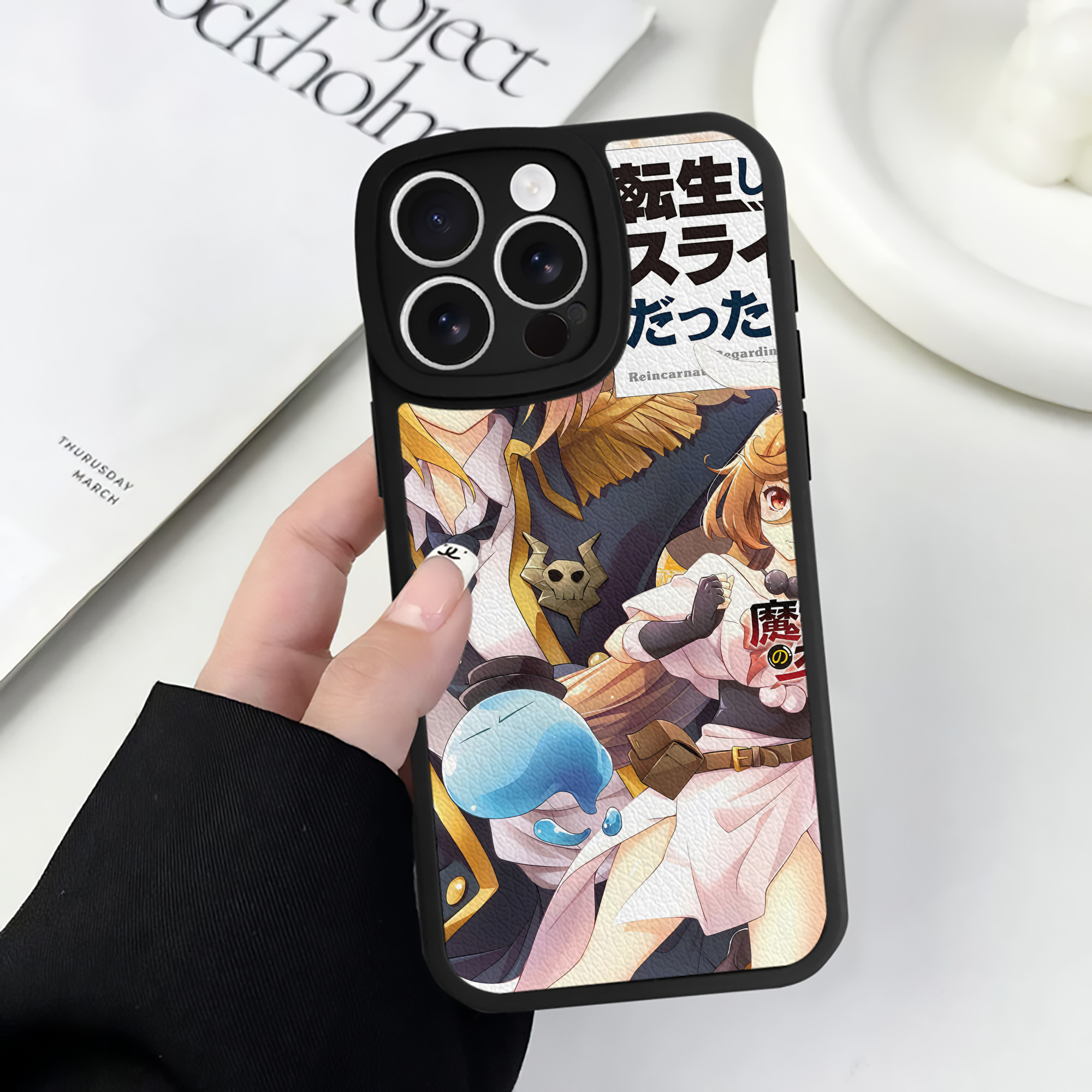 （画像用） 転スラ Regarding Reincarnated to Slime 【iPhone 16シリーズ対応】シリコンスマホケース（レザー調） 材質：シリコン